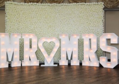 mr-and-mrs-flower-wall-hire-essex-pic